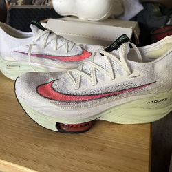 Air Zoom Nike  alpha fly Next women’s running shoes SZ 8 $20