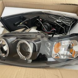Ford Mustang 99-04 Headlights