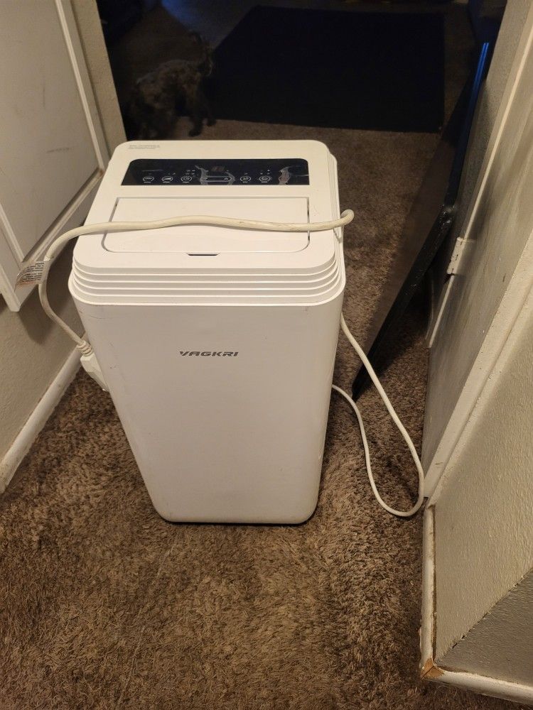VAGKRI portable Air Conditioner $60
