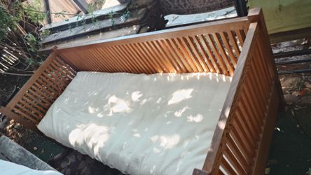 Oak mission style daybed futon very well constructed