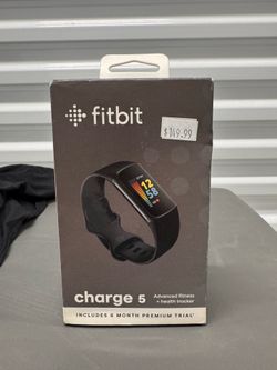 Fitbit Charge 5