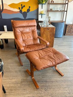 MCM Leather Side Chair / Siesta Mid Century Accent Chair & Ottoman
