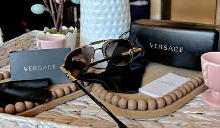 Versace glasses, excellent condition. Price: $150.