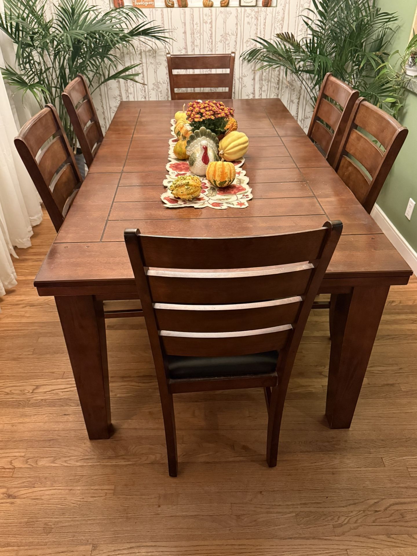 Dining Table and chairs