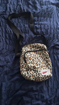 Nike Cheetah bag