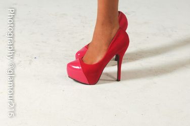 Pink pumps