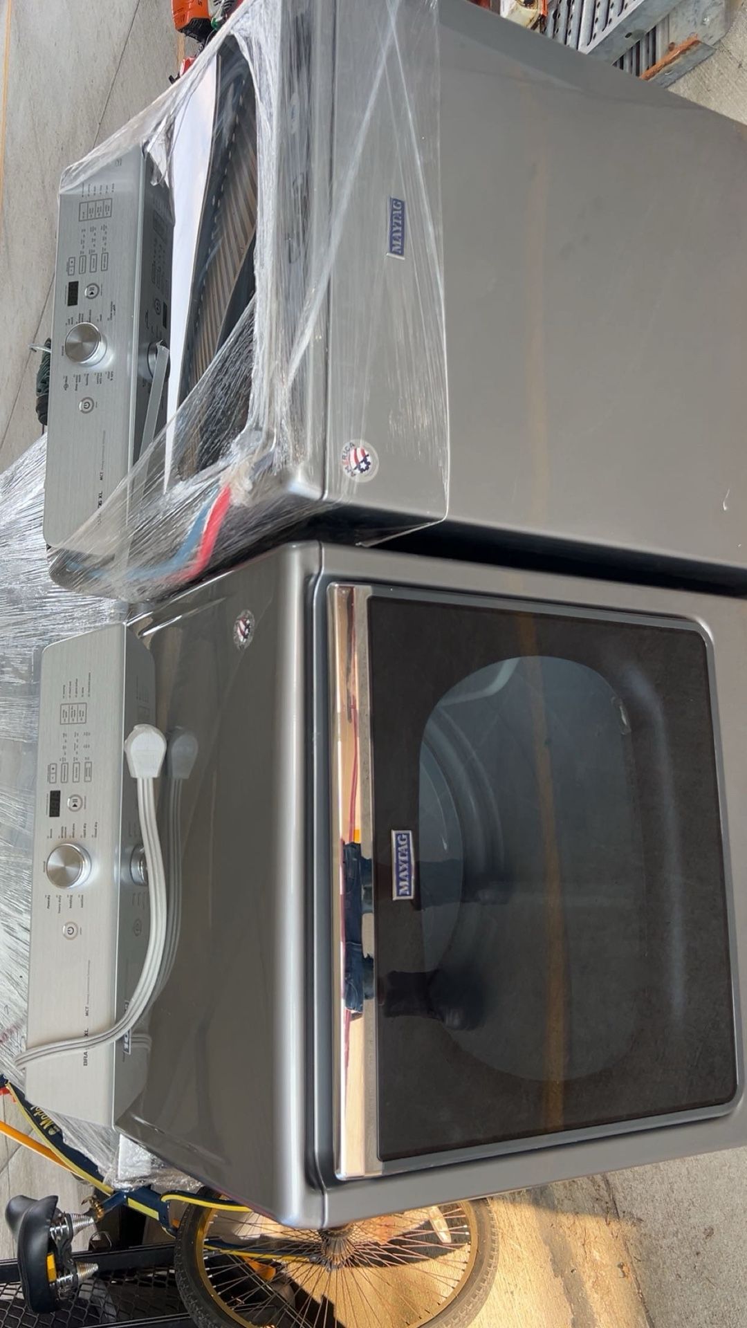 Maytag Washer An Dryer Like Brand New 