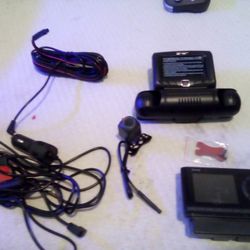 Pruveed (Dash And Rear Windshield Camera)