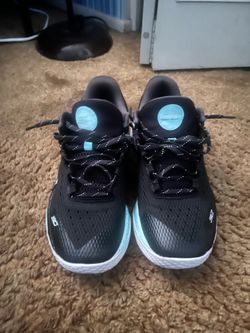 Stephen Curry Size 9.5