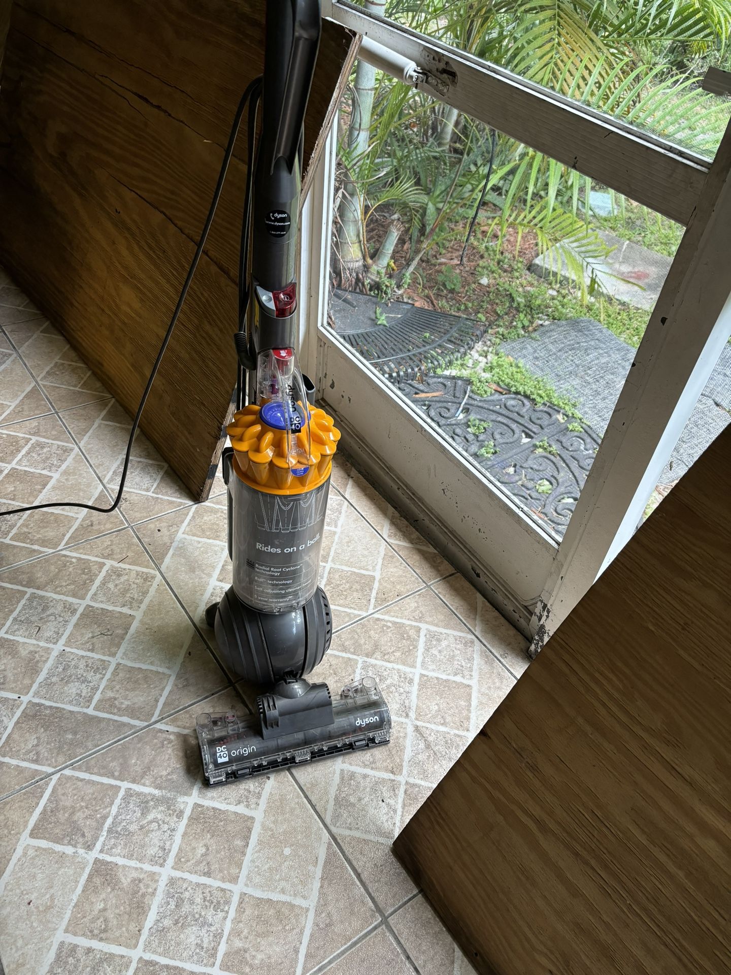 Dyson Upright Vacuum