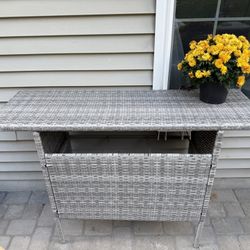 Outdoor Patio Wicker Bar