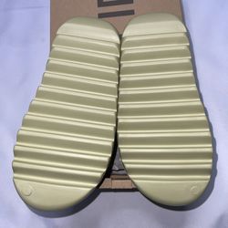 Adidas Yeezy Slide Resin (GZ5551) Mens Size US 8 - 2021 Restock