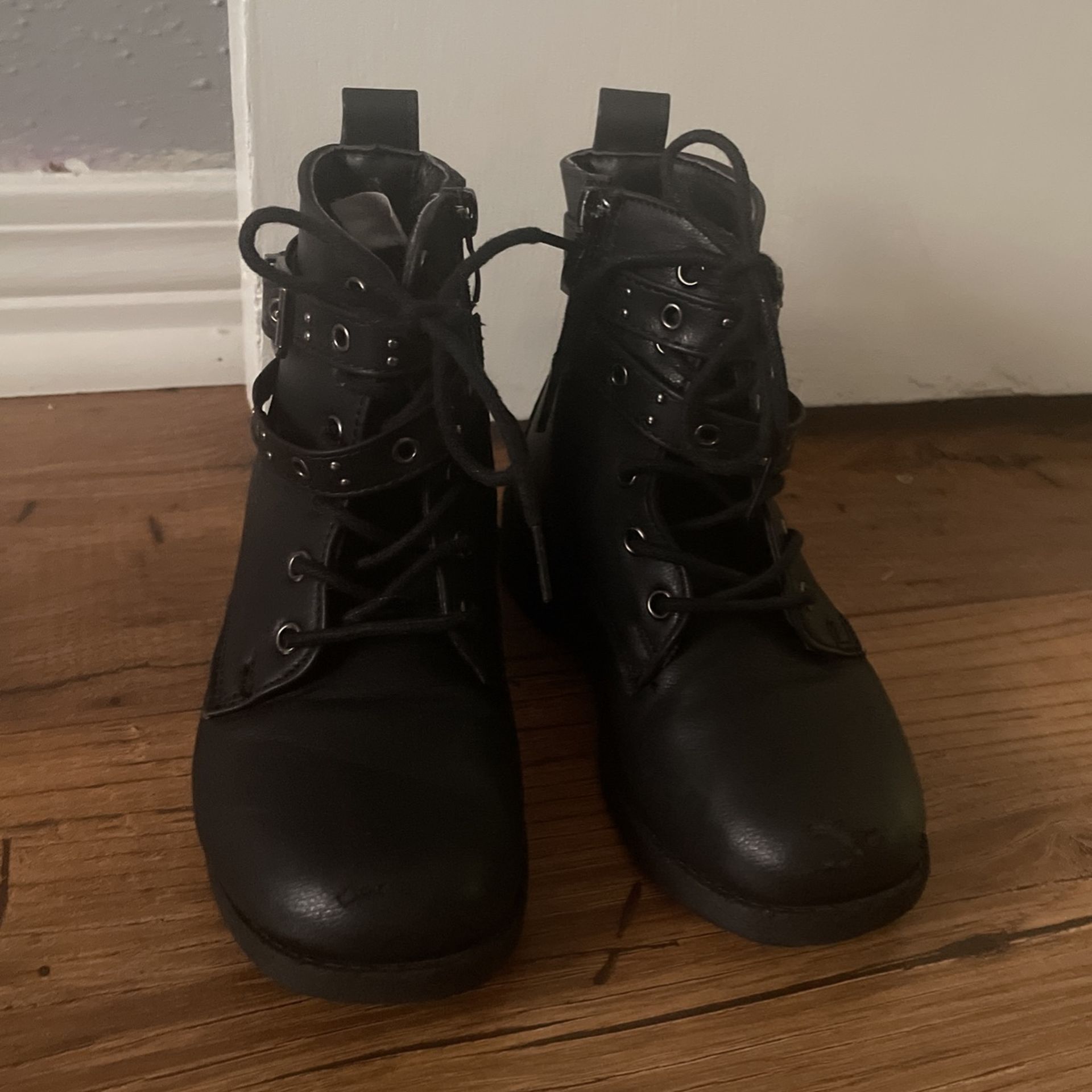 Girl’s Black Military Style Boot