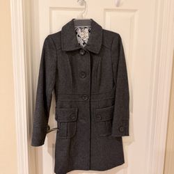 Like-New Women’s Wool Coat