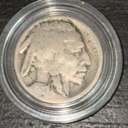 1920 Buffalo Nickel In  Airtight Coin capsule 