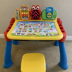 Vtech Touch & Learn Activity Desk Deluxe