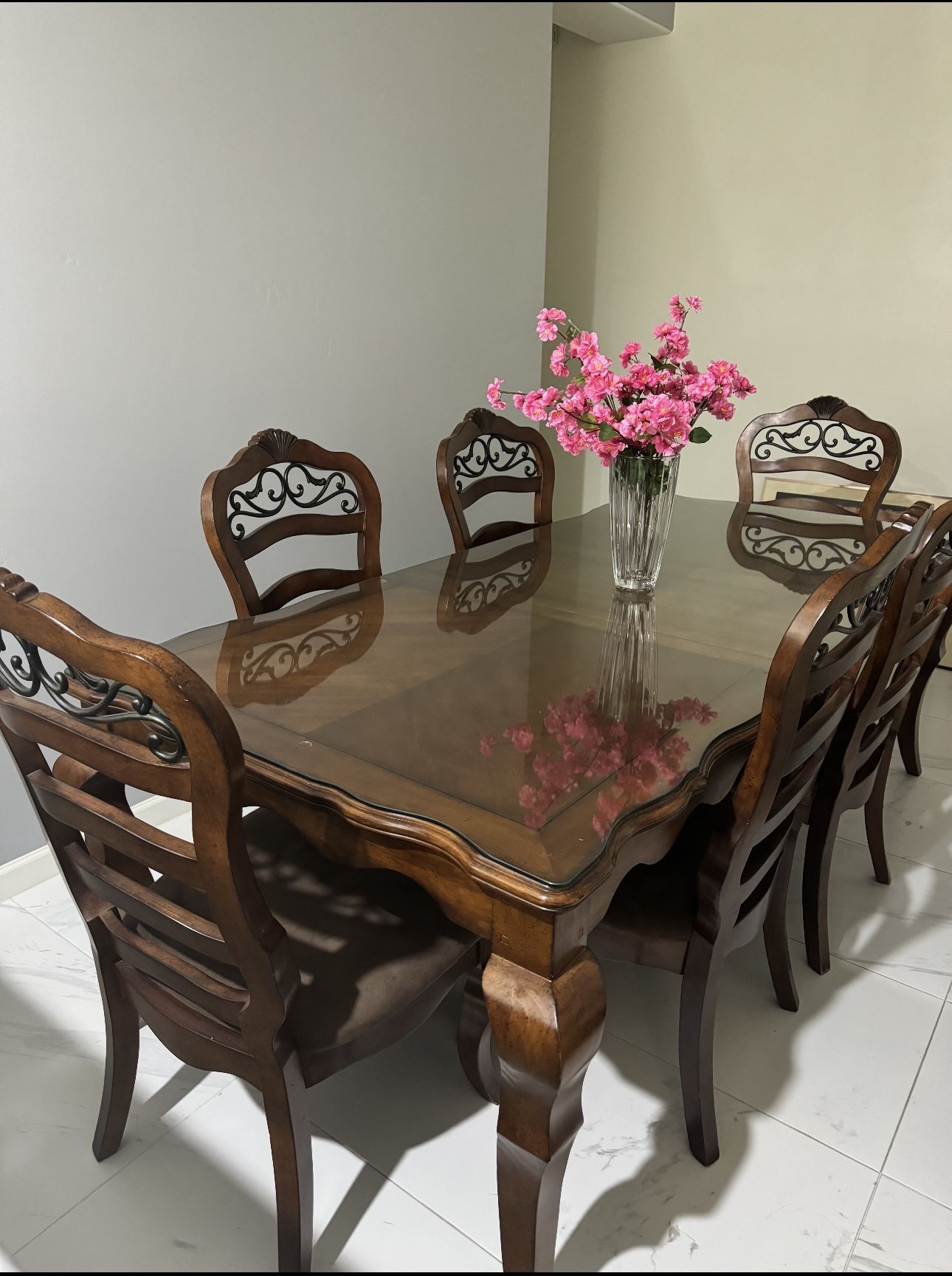 Dining Table Set