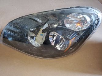 Freightliner Cascadia Headlamp - A66-10064-000

