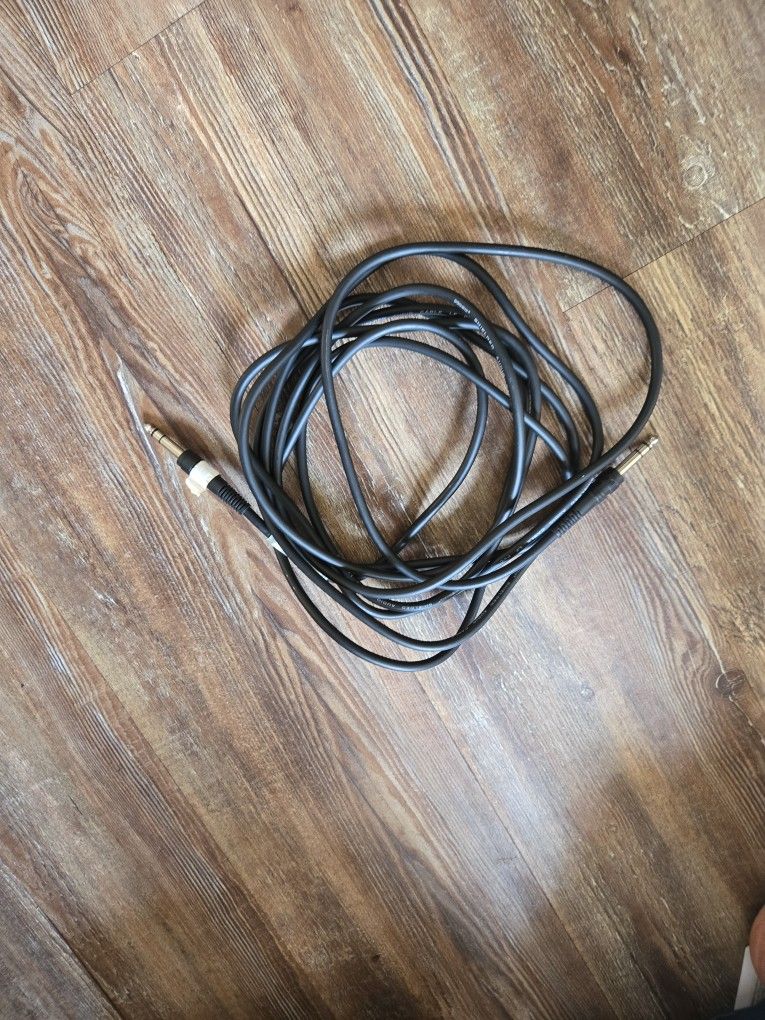 15 Ft Speaker Cables