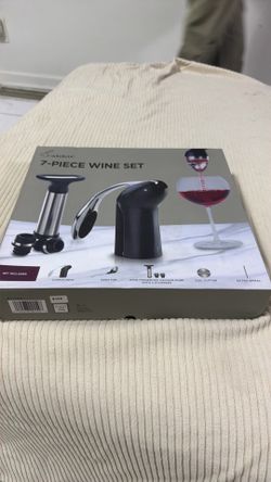 Wine set, never used