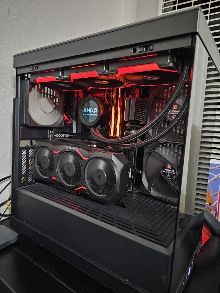 Gaming PC: Ryzen 7 7700X + RX 7900 XTX (WITHOUT STORAGE)