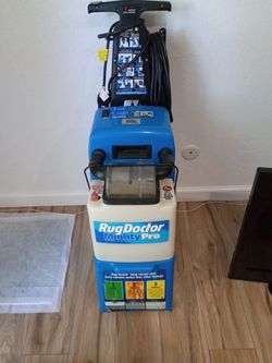 Rug Doctor Mighty Pro, Professional Carpet / Rug Cleaning Machine (Pre owned)