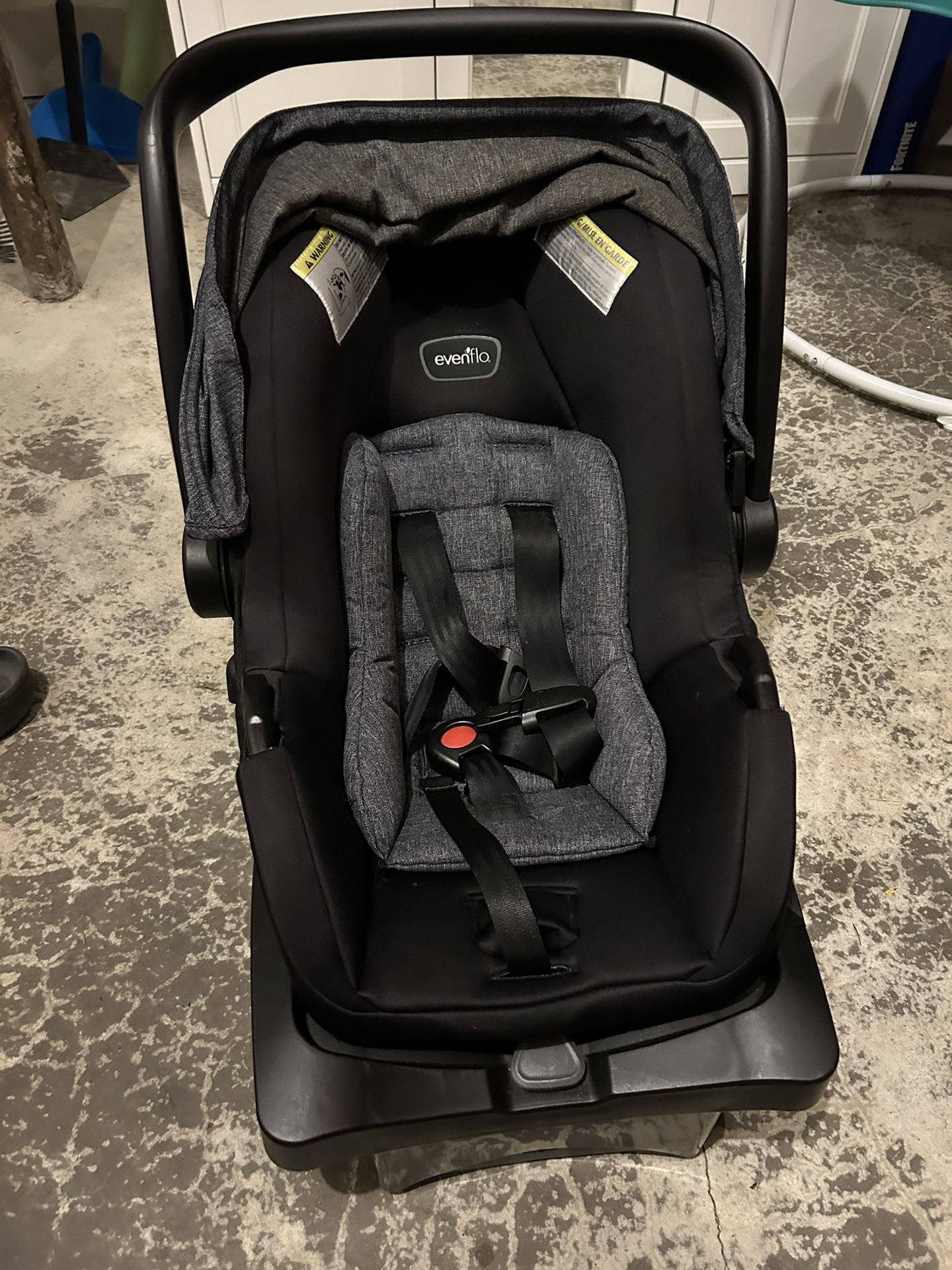 Evenflo Infant Car Seat