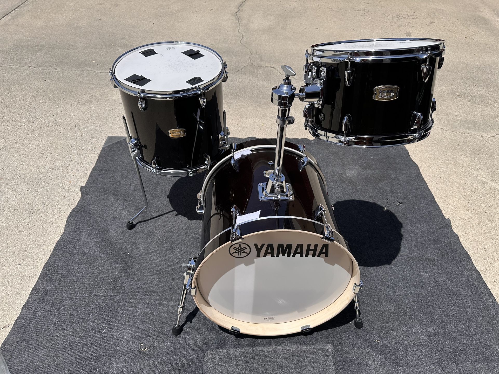 Yamaha Stage Custom Bop/jazz Kit
