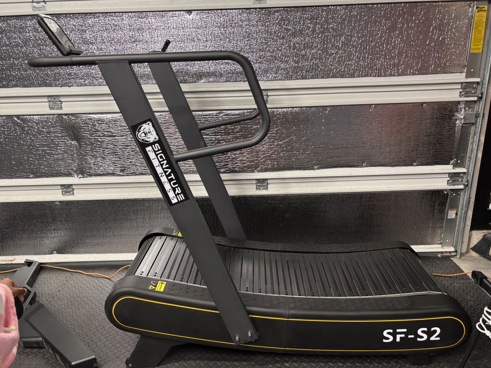 Motorless Curved Sprint Treadmill