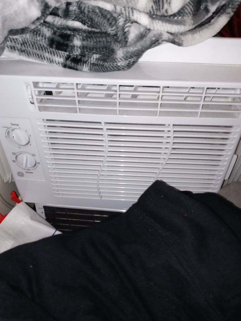 Air Conditioner.