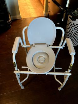 Medical Commode Chair