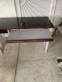 Quality mahogany desk