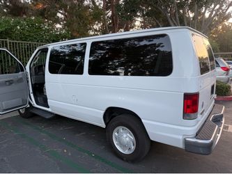 2006 Ford E350