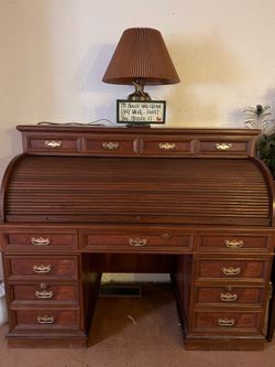 Classic Roll Top Desk
