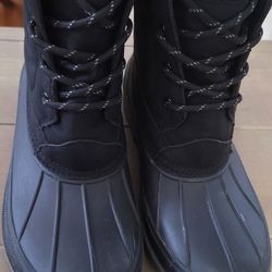 Sperry Boots Boys Size 4