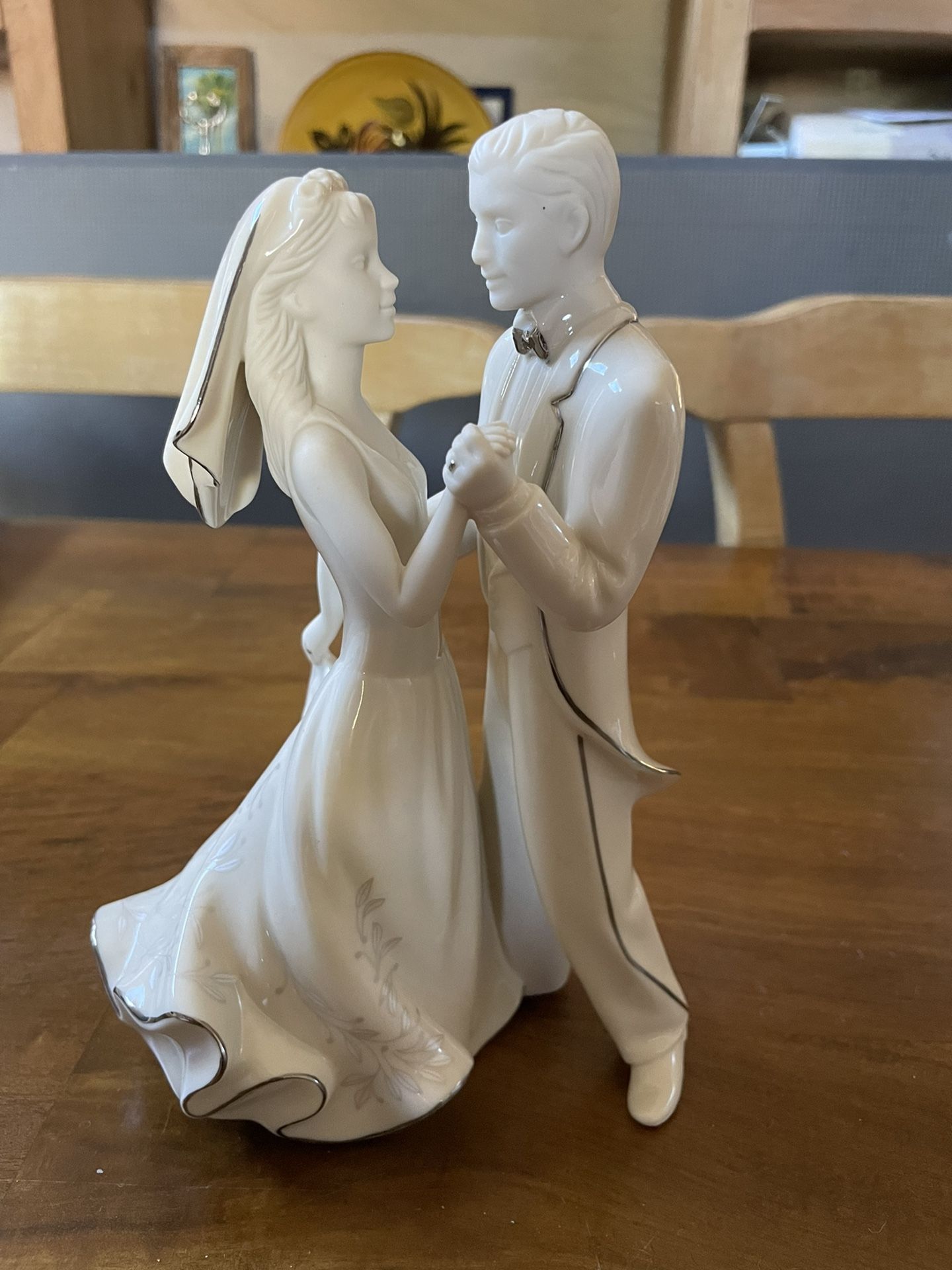 Brand New Lenox Porcelain Cake Topper 