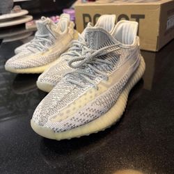 Adidas Yeezy Boost 350 V2 Static – Size 6 (US Men’s)