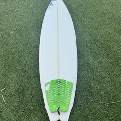 5’11” Siegel Surfboard Shortboard FCS Fins