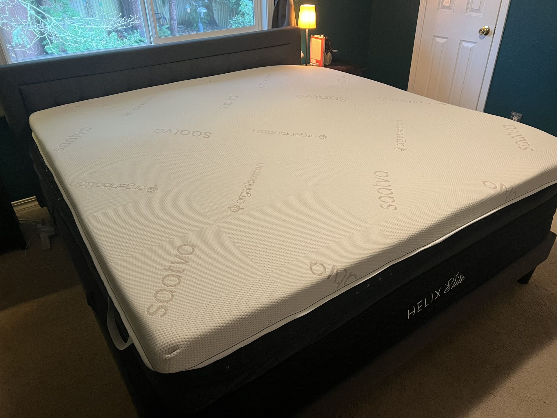 Saatva King Graphite Memory Foam Mattress Topper - Like New!