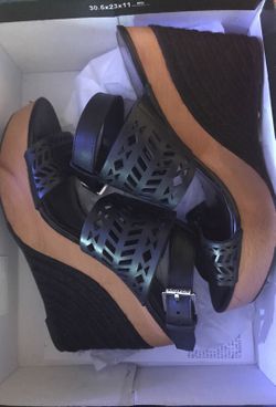 Ralph Lauren Georgina Wedge Heels - Size 8.5 Worn once!