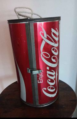 VINTAGE 1970's COCA-COLA COKE CAN 6 PACK TRAVEL COOLER by ECHO,INC. INSULATED.