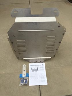 USED- TACOMA CAT SHIELD 2016-2023 V6