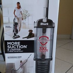 Shark Navigator Pet Plus Upright Vacuum