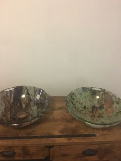 Bathroom sinks