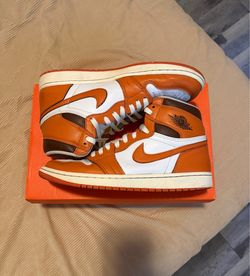 Jordan 1 “Starfish”