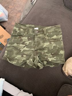 Crazy 8 shorts