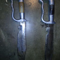 1940s Vintage Bowie Knives