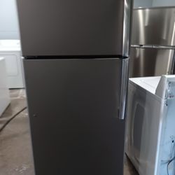 GE Fridge 