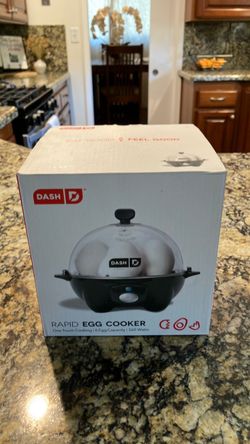 DASH. Rapid egg cooker