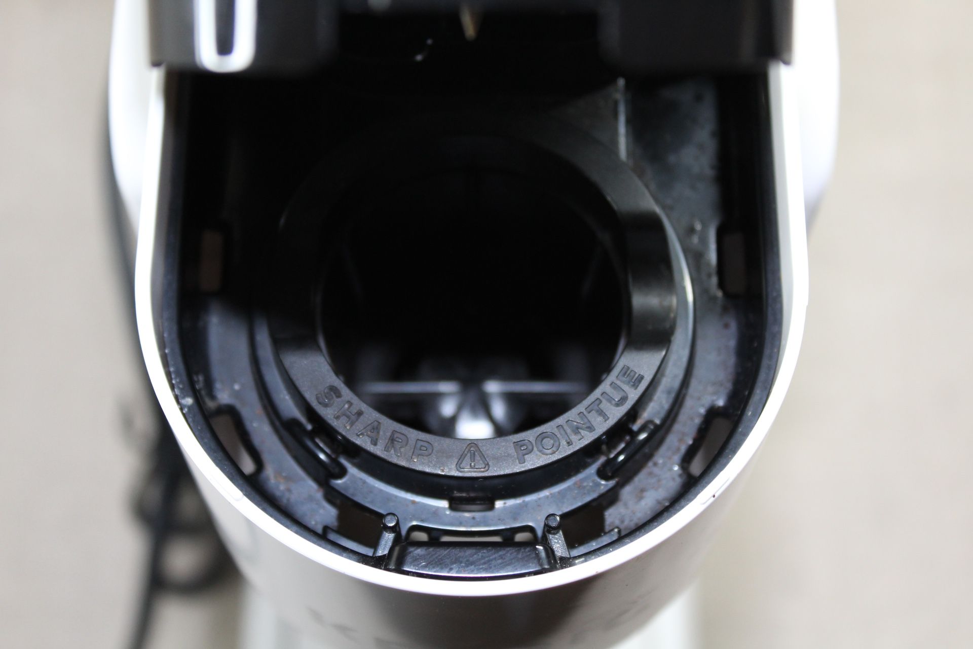 Keuring K Iced™ Single Serve Coffee MakerBrews Hot & Iced